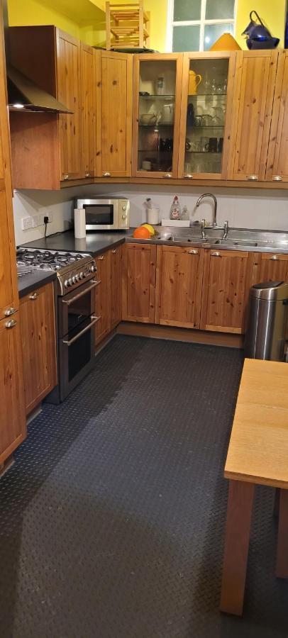 City Centre Flat - Sleep Upto 4 Edinburgh Ngoại thất bức ảnh